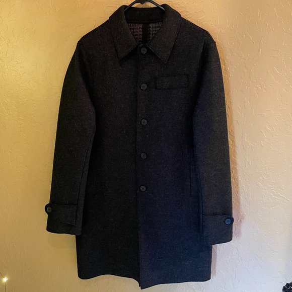 Harris Wharf London Overcoat - Picture 1 of 9